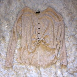 URBAN OUTFITTER: sweater